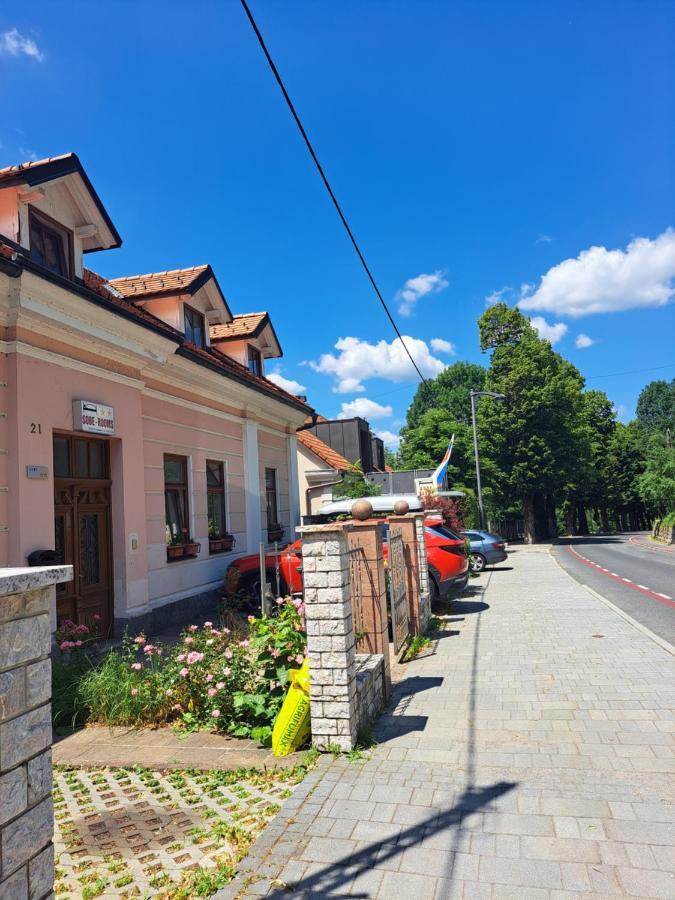 Rooms Cehovin Postojna Eksteriør bilde